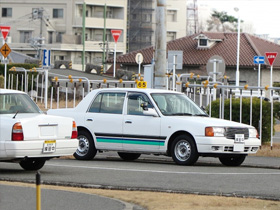 各種スクールバスの運行